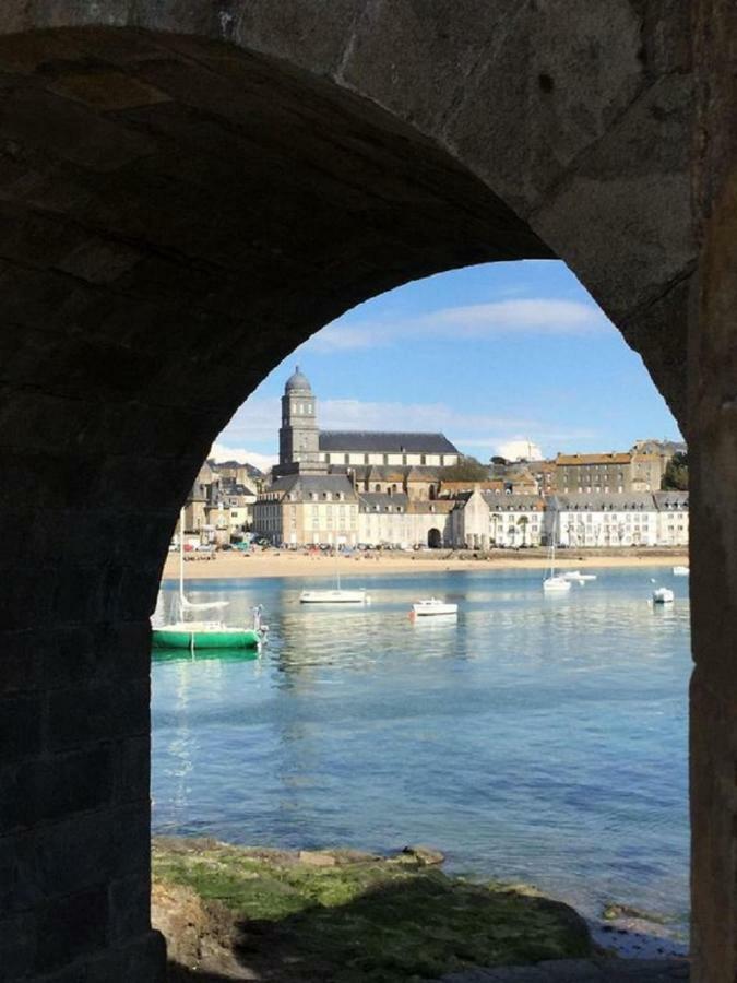 Logement Entier Saint Malo Vue Mer, Proche Ferry, Commerces Et Plage Solidor 50 M Kültér fotó